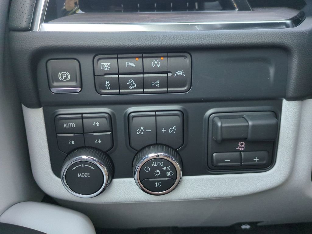 New 2025 Chevrolet Tahoe Premier image 18