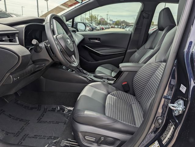 Used 2025 Toyota Corolla XSE image 26