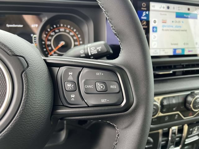 New 2026 Jeep Gladiator Willys AWD/4WD image 15