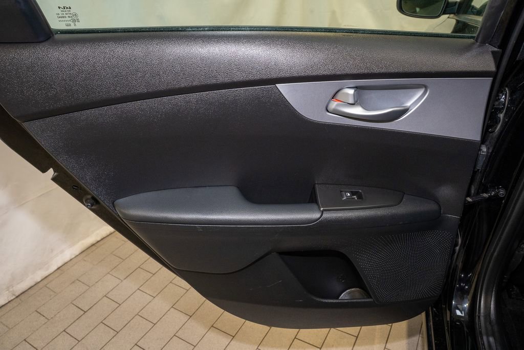 Certified 2024 Kia Forte LXS image 8