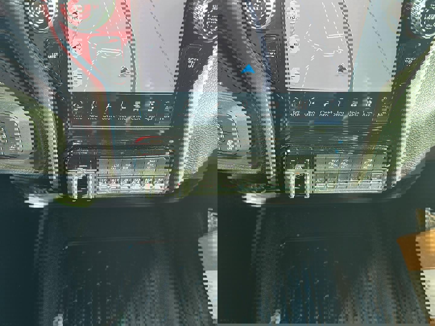 New 2026 RAM 5500 4x4 Regular Cab image 15