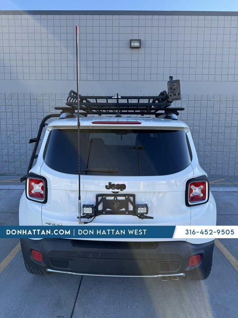 Used 2017 Jeep Renegade Limited image 5