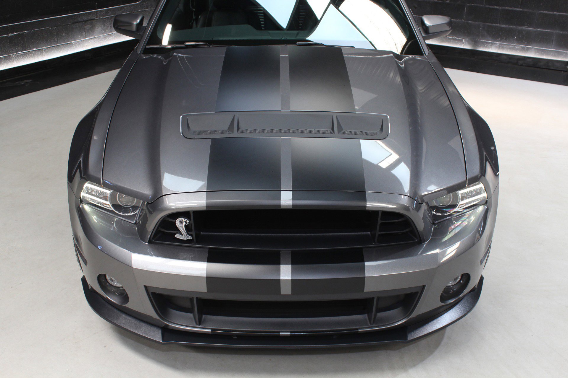 Used 2014 Ford Mustang Shelby GT500 w/ Equipment Group 821A RWD image 10