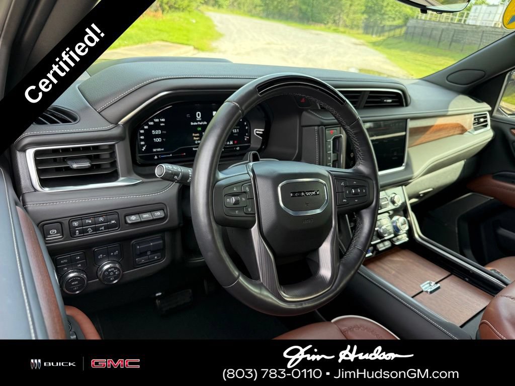 Certified 2024 GMC Yukon XL Denali Ultimate AWD/4WD image 4