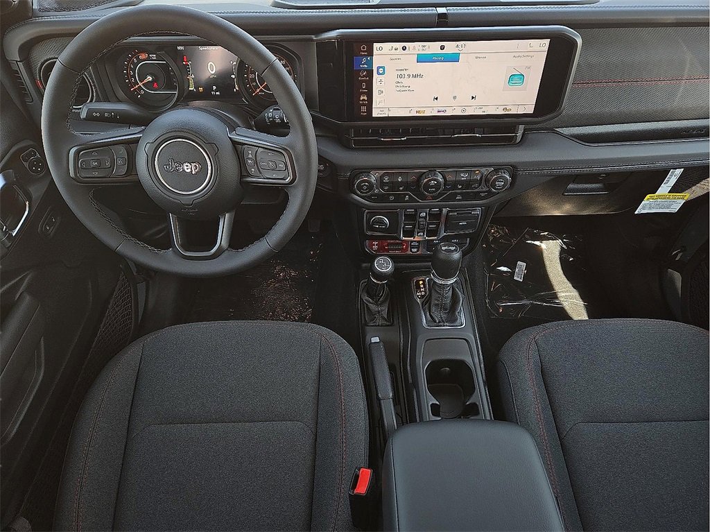 New 2025 Jeep Wrangler Unlimited Rubicon w/ XTREMEE 35" Tire Package image 9