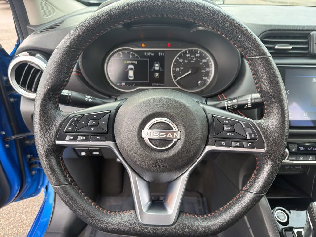 Used 2024 Nissan Versa SR FWD image 15