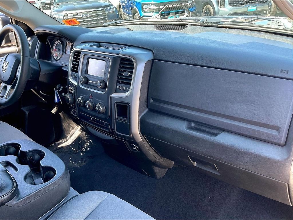 Used 2024 RAM 1500 Classic SLT AWD/4WD image 13