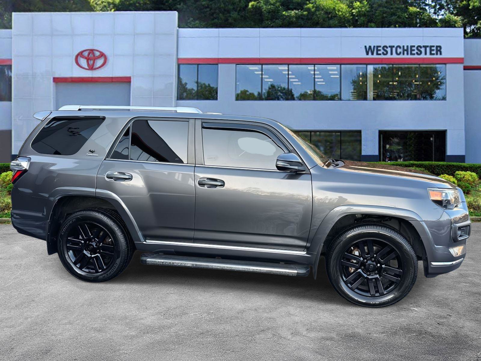 Used 2014 Toyota 4Runner Limited image 2