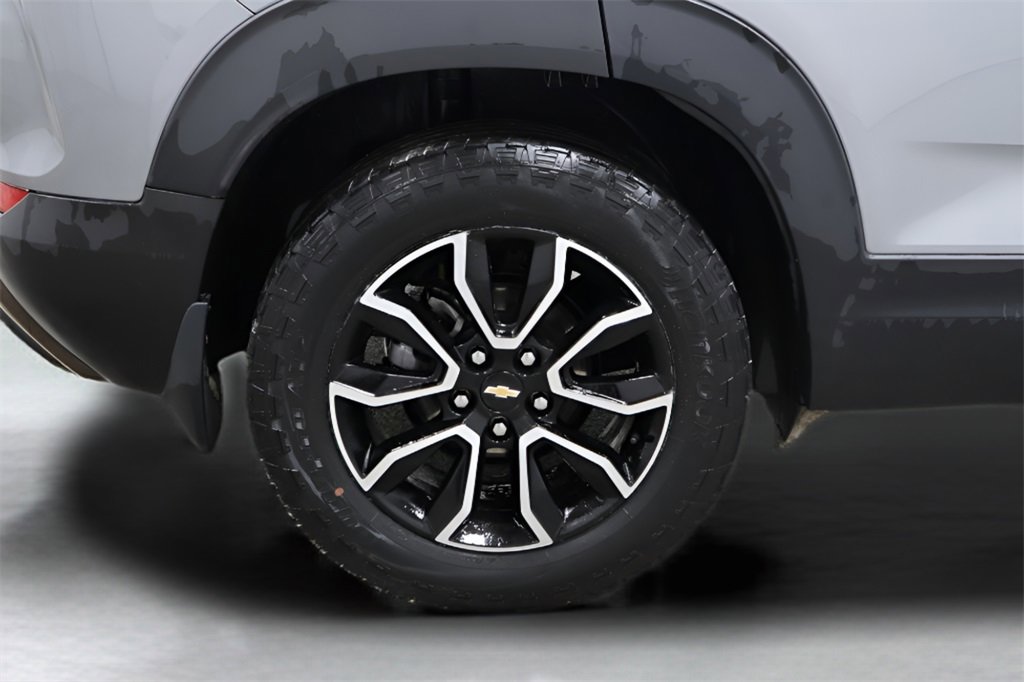 Used 2023 Chevrolet TrailBlazer ACTIV w/ Sun and Liftgate Package image 34