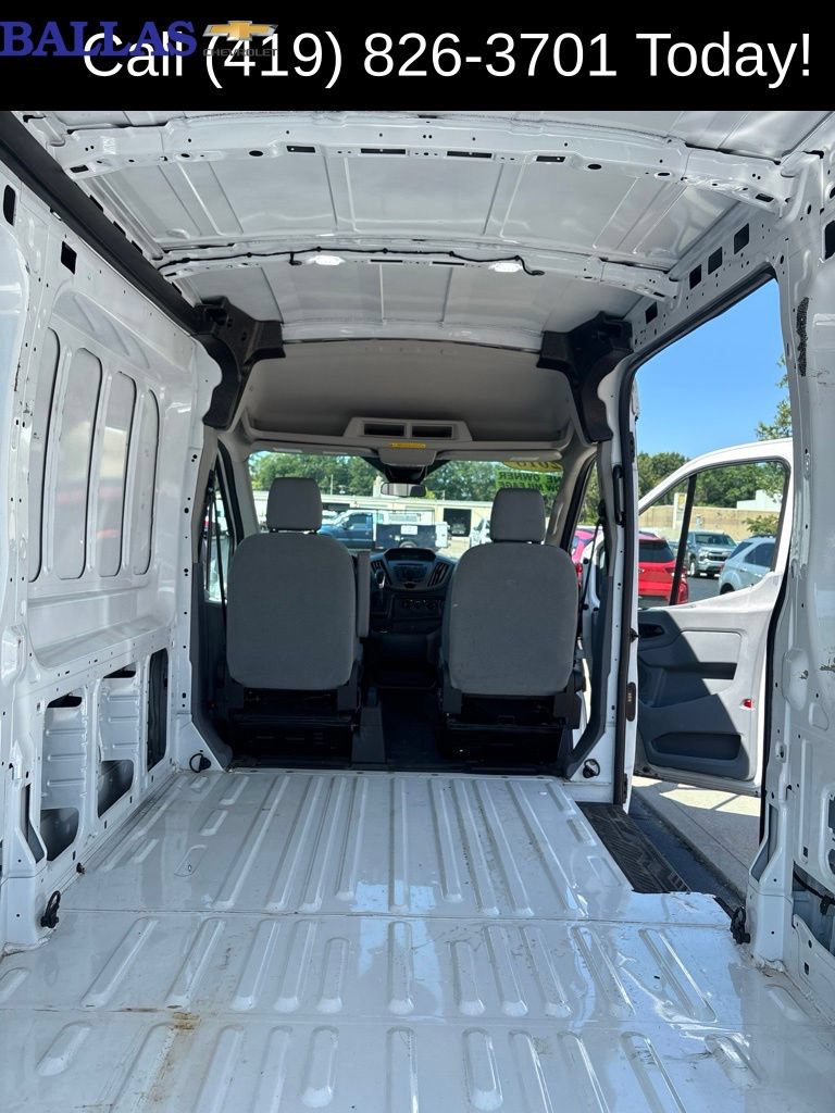 Used 2018 Ford Transit 350 148 Medium Roof RWD image 19