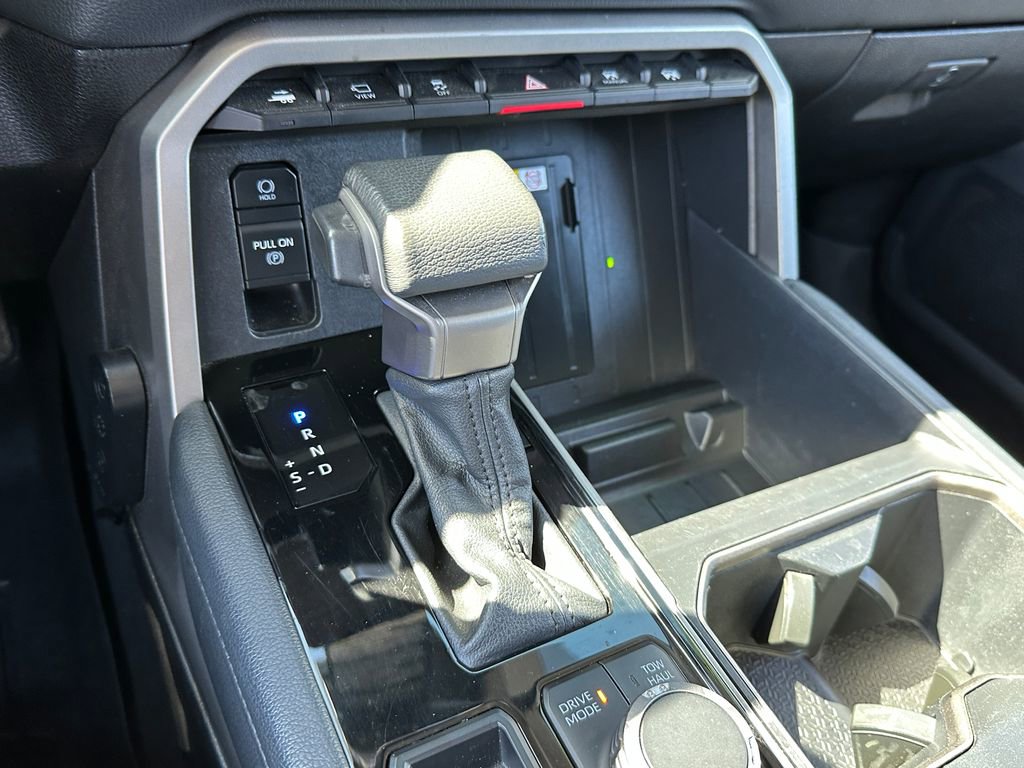 Used 2022 Toyota Tundra Limited image 32