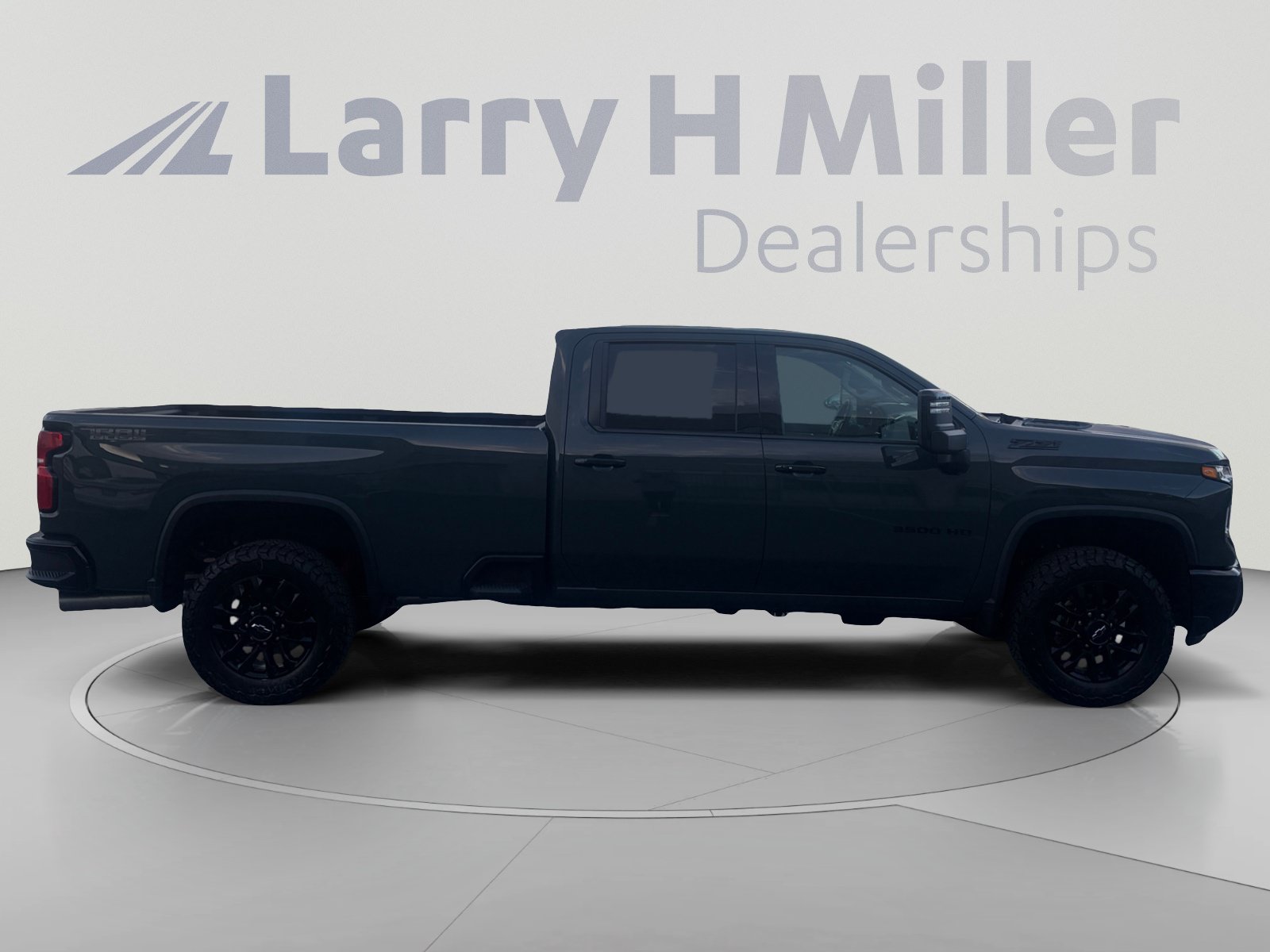 New 2026 Chevrolet Silverado 3500 LTZ w/ Trail Boss Package AWD/4WD image 6