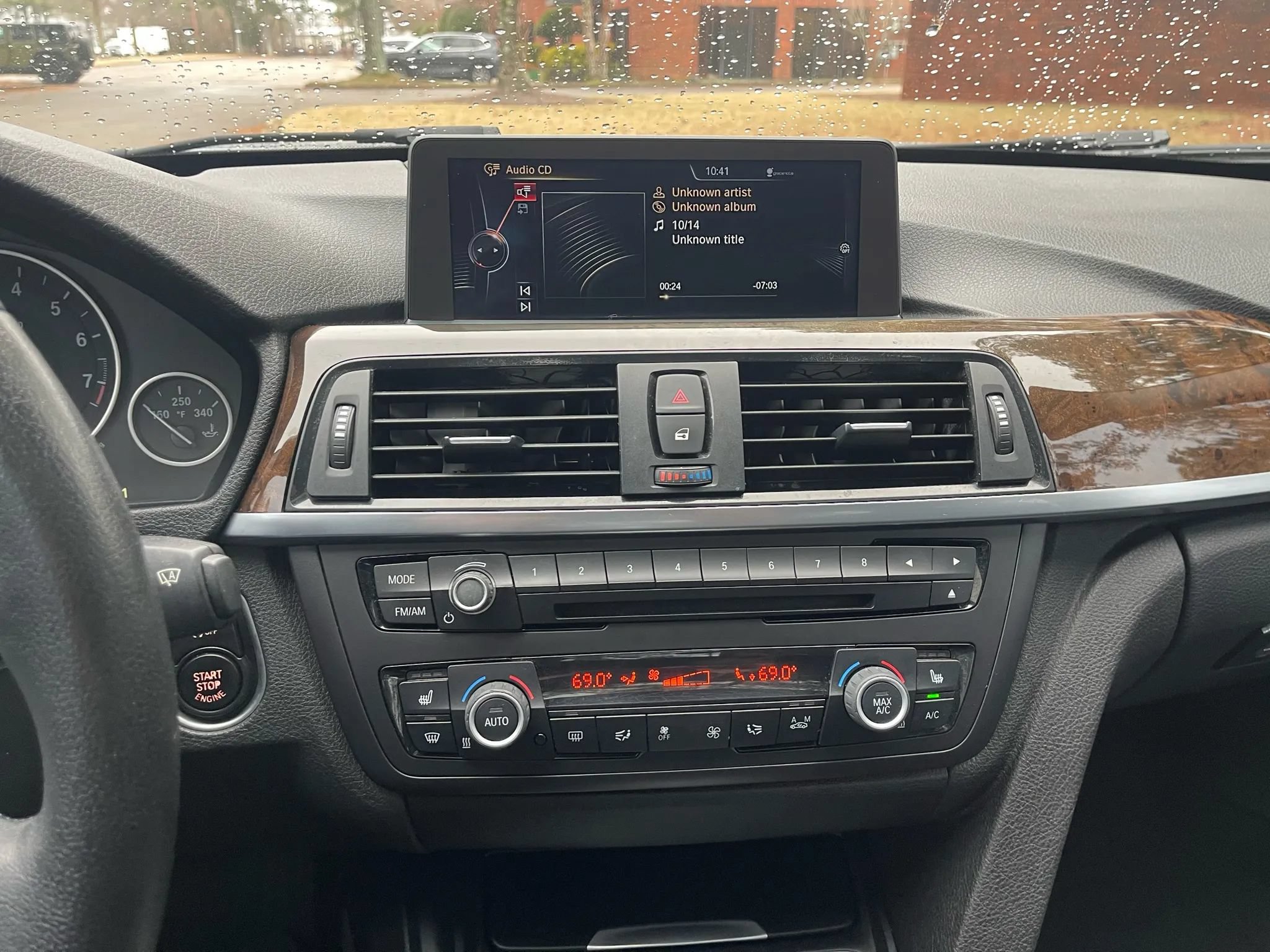 Used 2015 BMW 328i xDrive Sedan AWD/4WD image 18