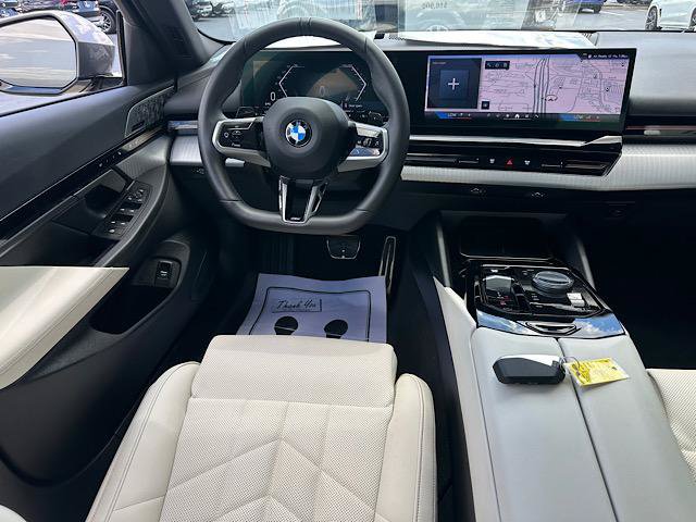 Certified 2025 BMW 530i xDrive AWD/4WD image 21
