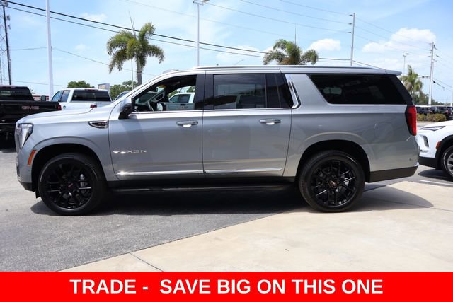 Used 2026 GMC Yukon XL Elevation image 5