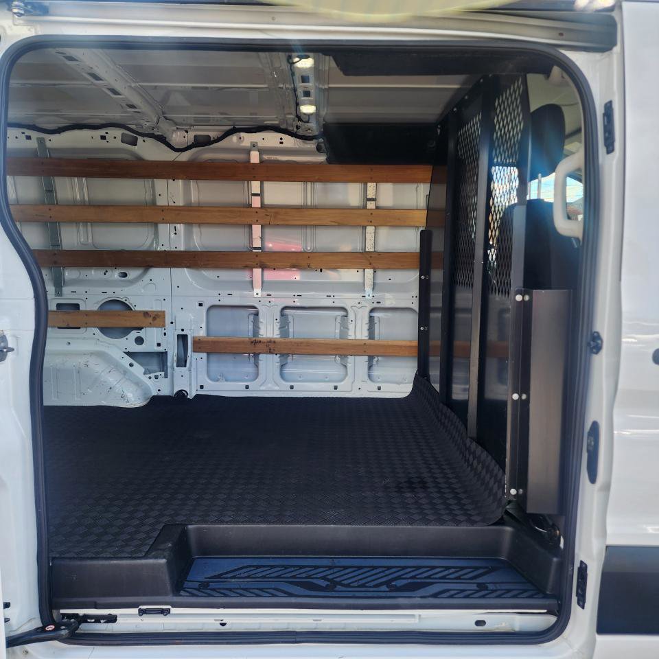 Used 2024 Ford Transit 250 Low Roof w/ Exterior Upgrade Package RWD image 18