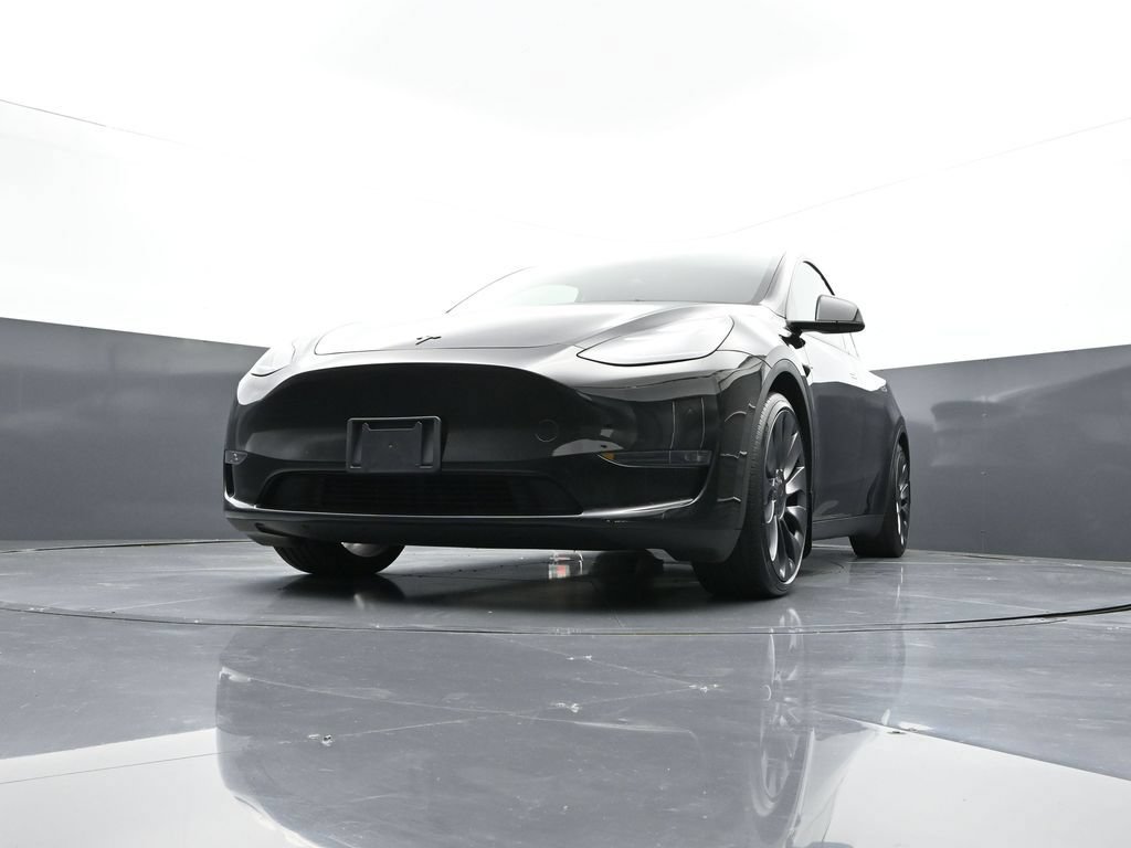 Used 2024 Tesla Model Y Performance AWD/4WD image 46