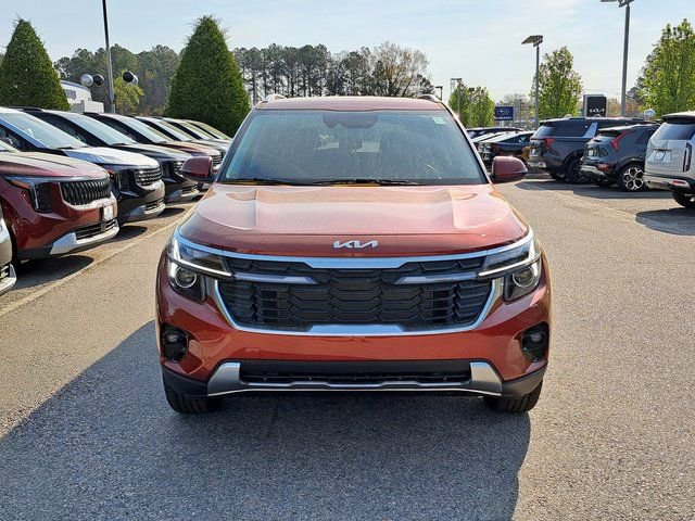 New 2026 Kia Seltos S FWD image 2
