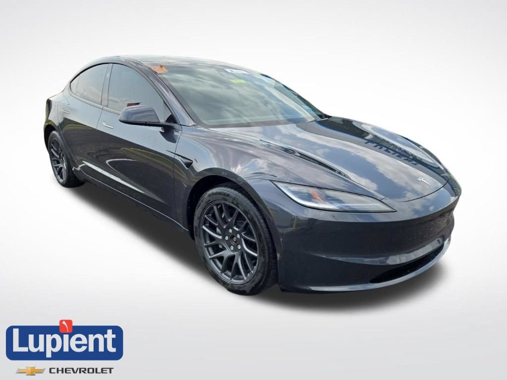 Used 2025 Tesla Model 3 Long Range AWD/4WD image 1