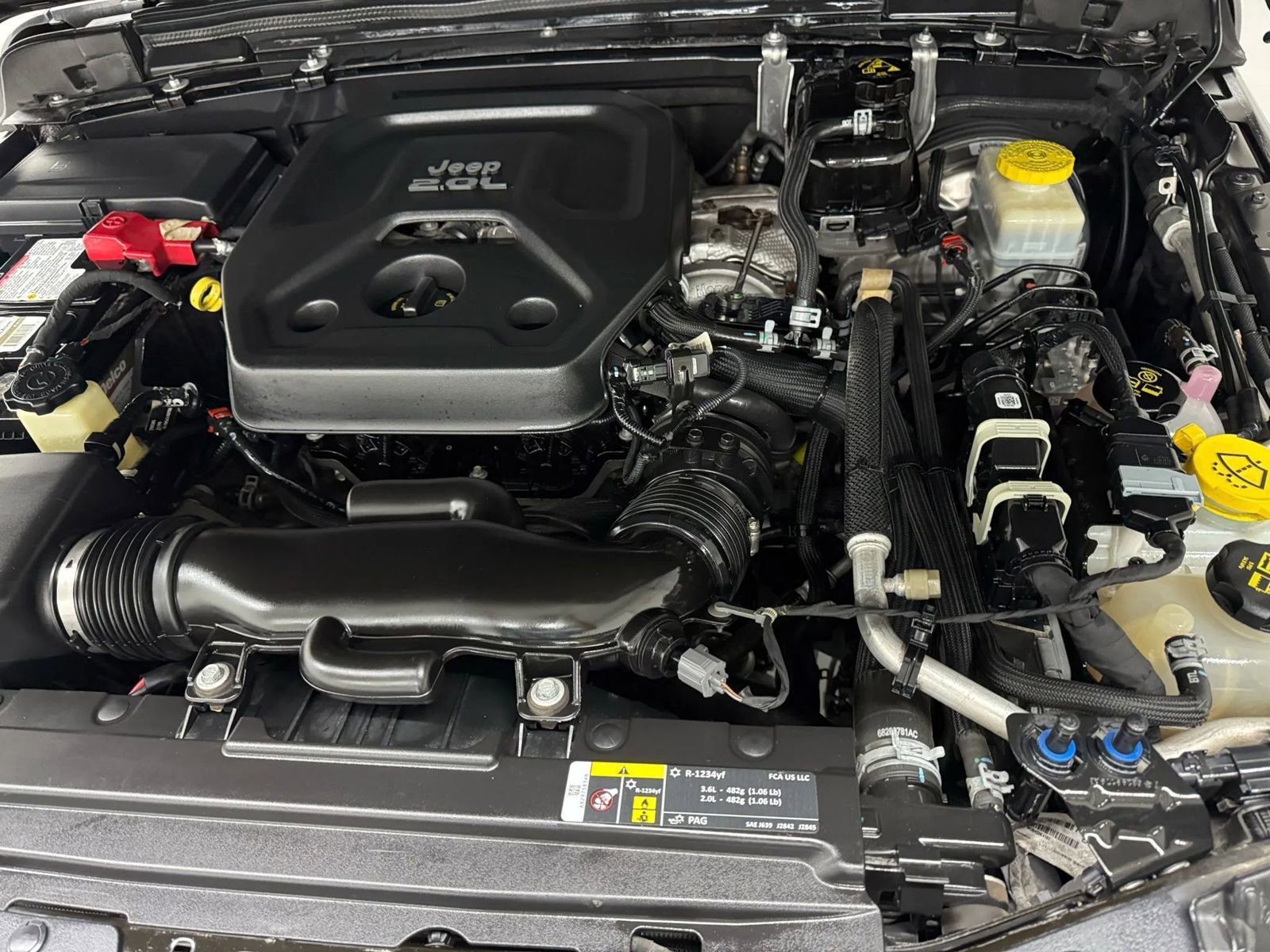Used 2019 Jeep Wrangler Unlimited Sahara image 43