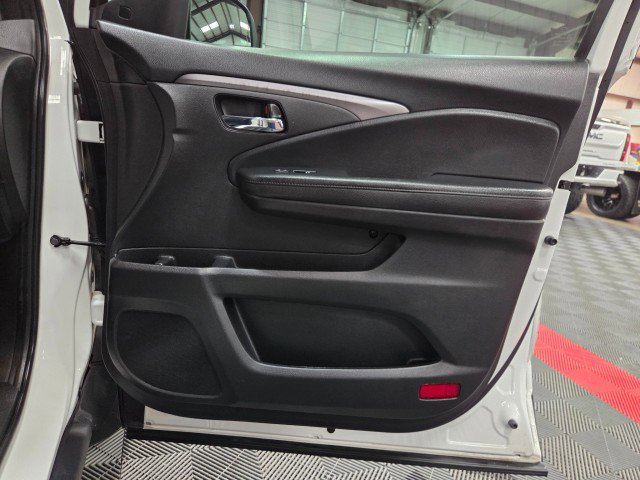 Used 2021 Honda Passport EX-L image 43