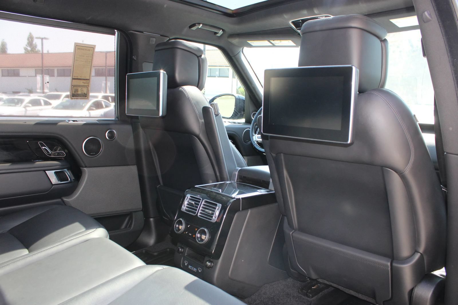 Used 2021 Land Rover Range Rover P525 Westminster Edition LWB AWD/4WD image 34