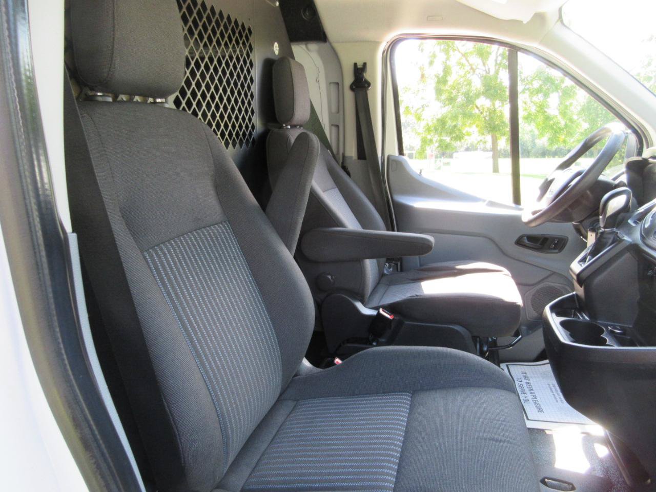 Used 2015 Ford Transit 150 130 Low Roof RWD image 40