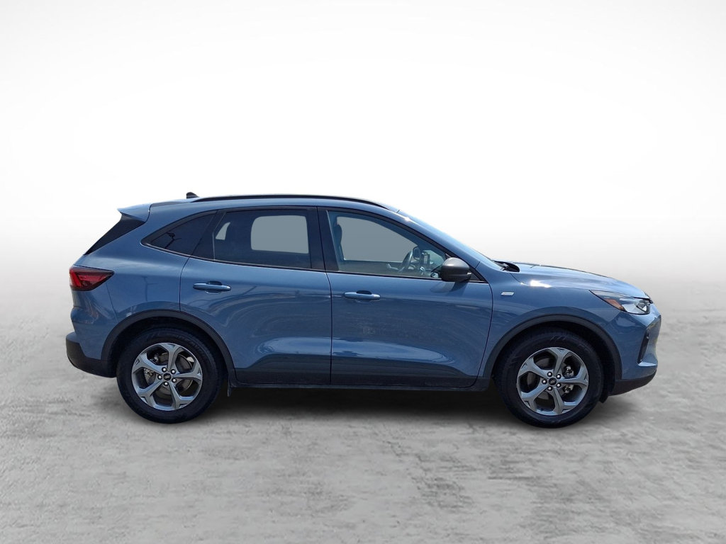 Used 2025 Ford Escape ST-Line FWD image 6