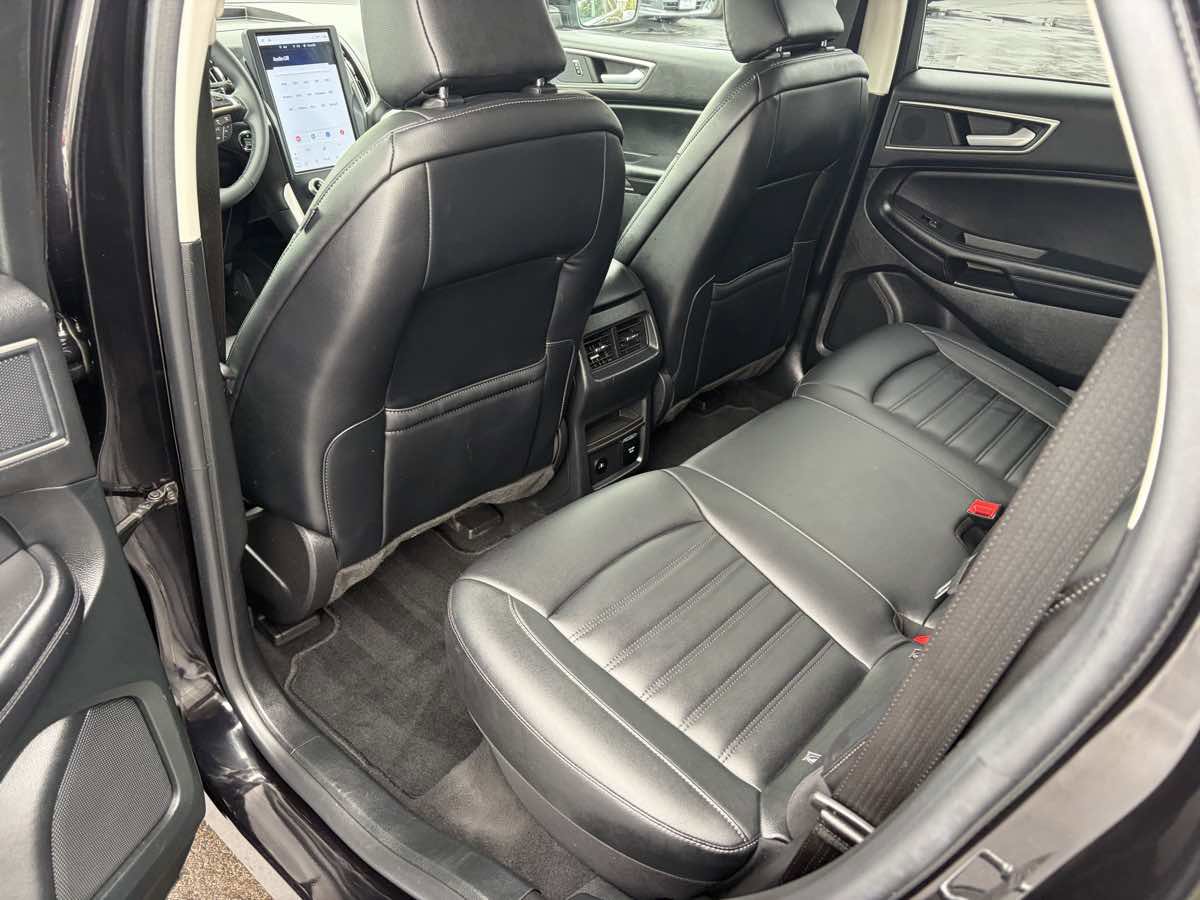 Used 2023 Ford Edge SEL w/ Convenience Package AWD/4WD image 20