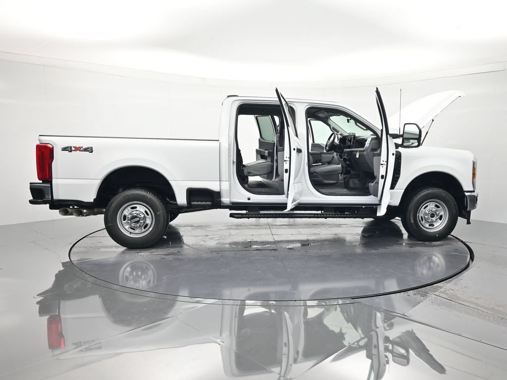New 2027 Ford F250 4x4 Crew Cab Super Duty image 47