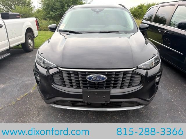 Used 2023 Ford Escape Platinum AWD/4WD image 10