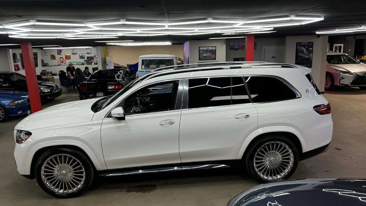 Used 2026 Mercedes-Benz Maybach GLS 600 4MATIC image 8