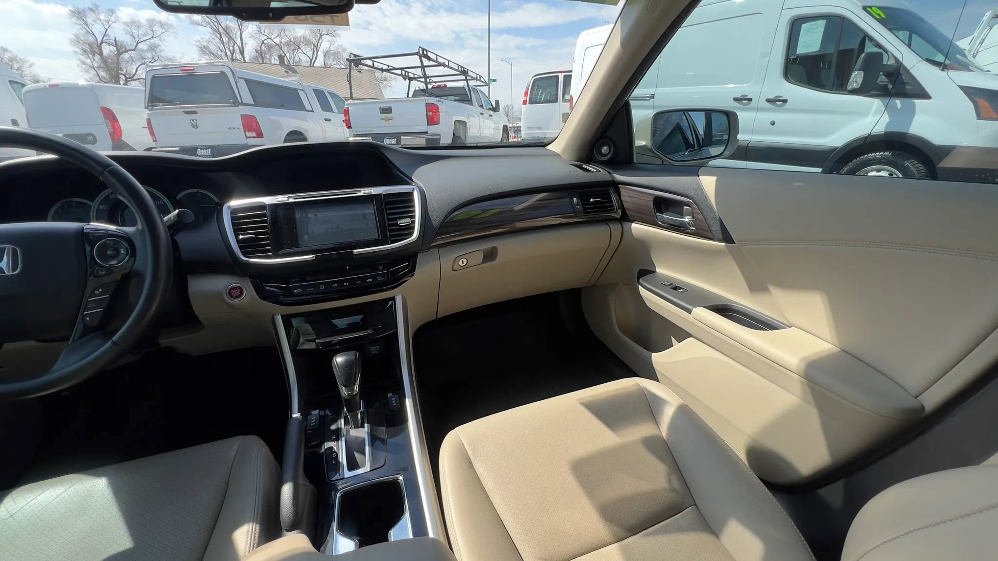 Used 2016 Honda Accord EX-L image 27