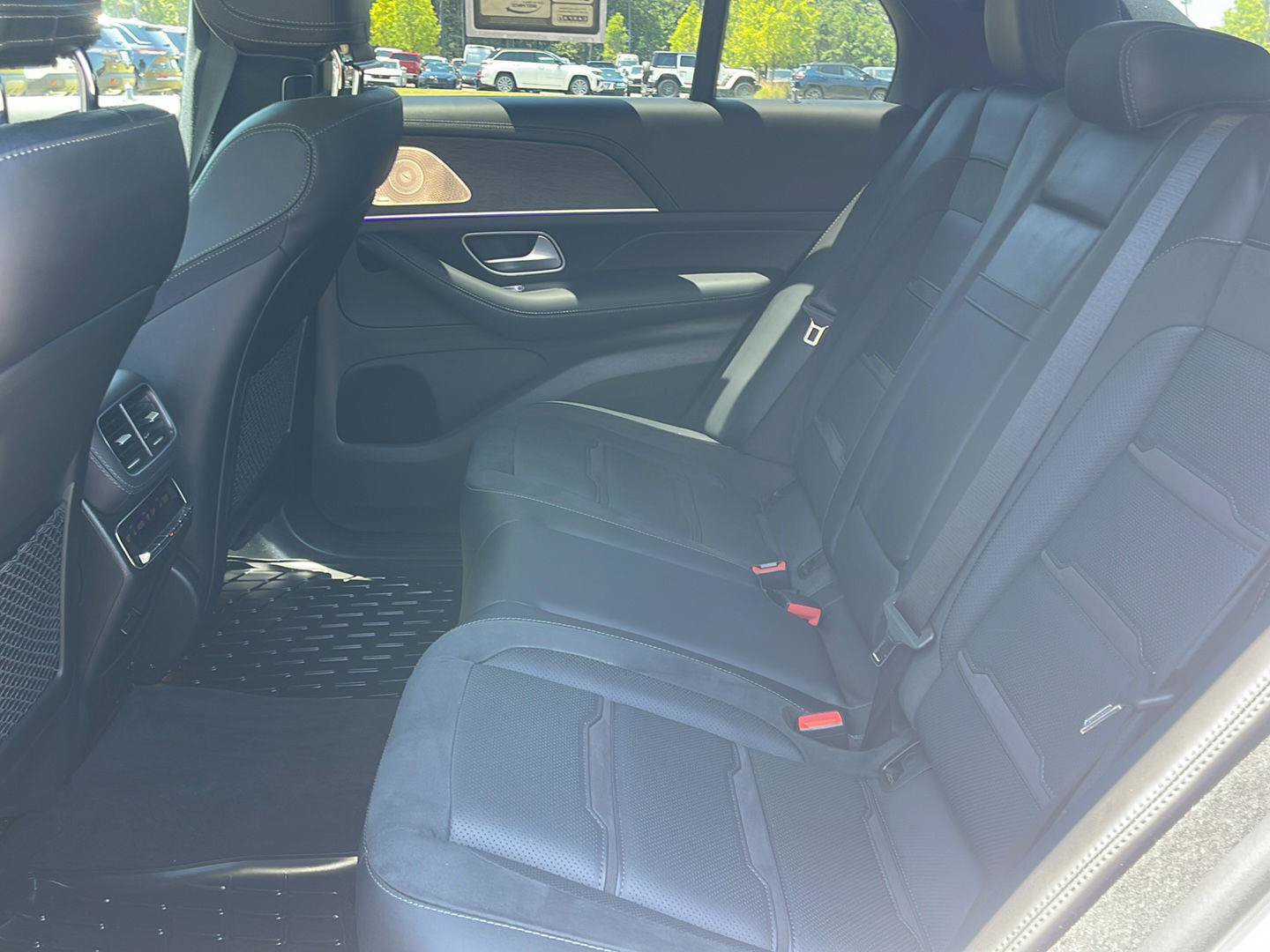 Used 2022 Mercedes-Benz GLE 53 AMG 4MATIC image 37