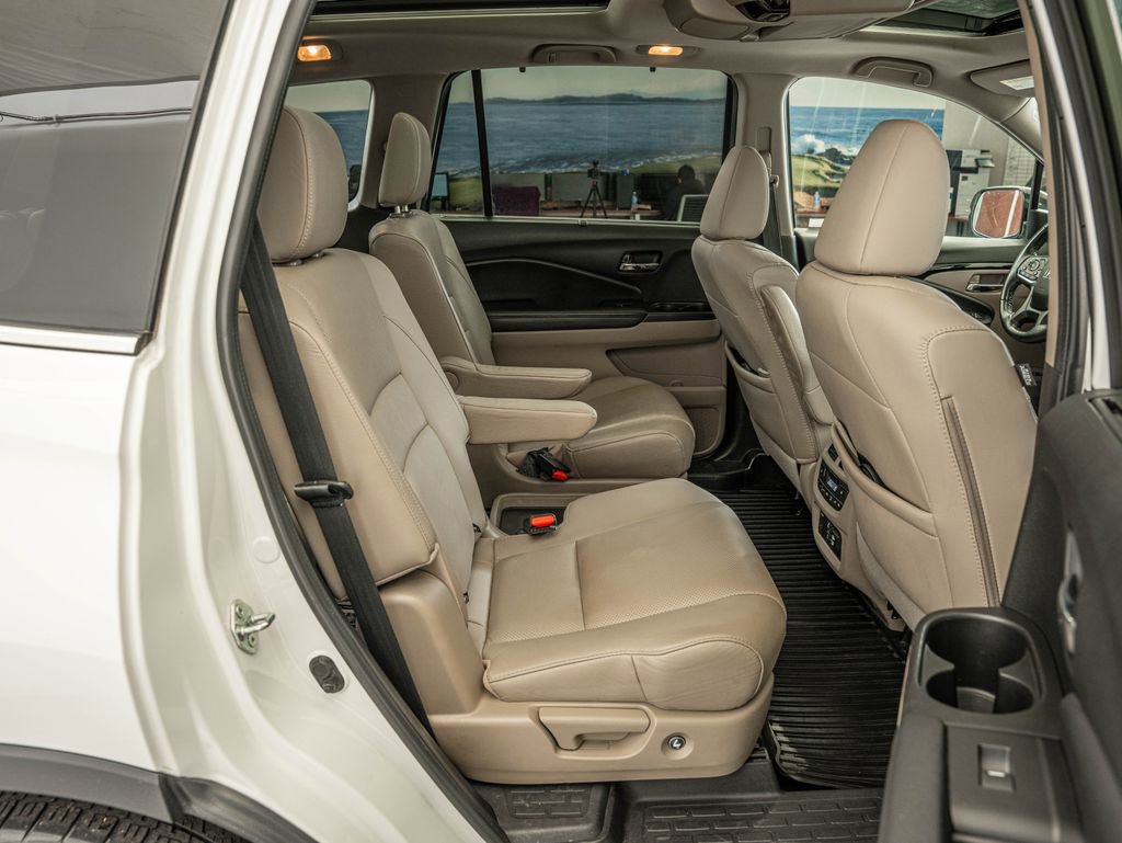 Used 2022 Honda Pilot Elite image 35