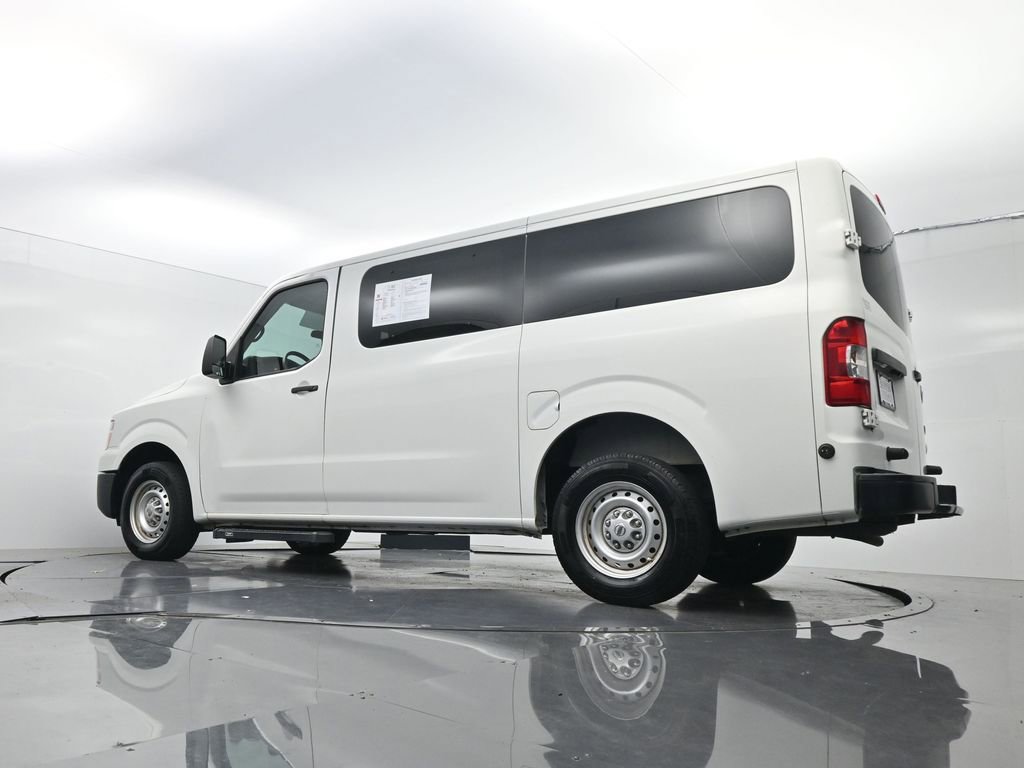 Used 2018 Nissan NV 3500 S RWD image 23