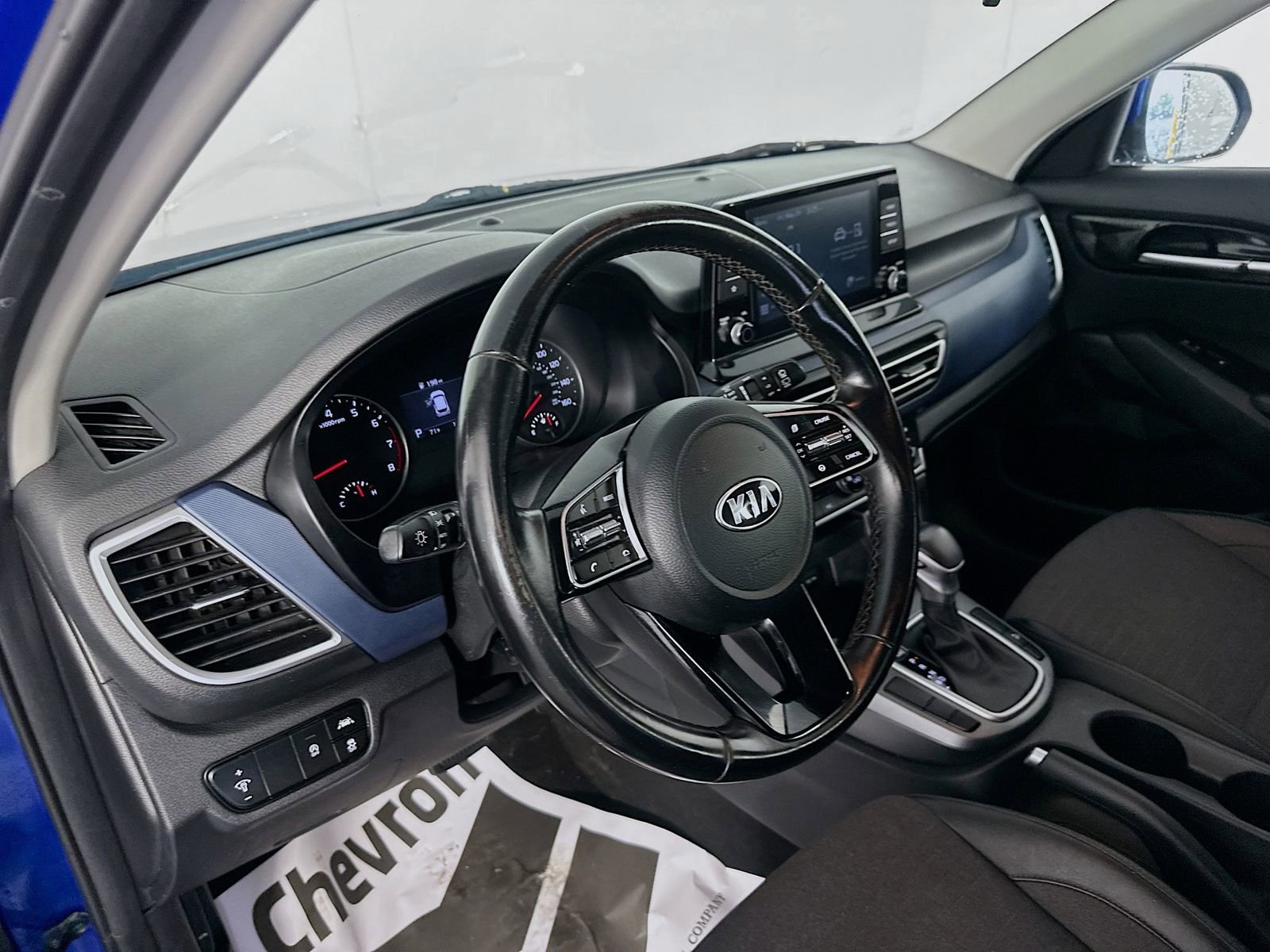 Used 2021 Kia Seltos S FWD image 9
