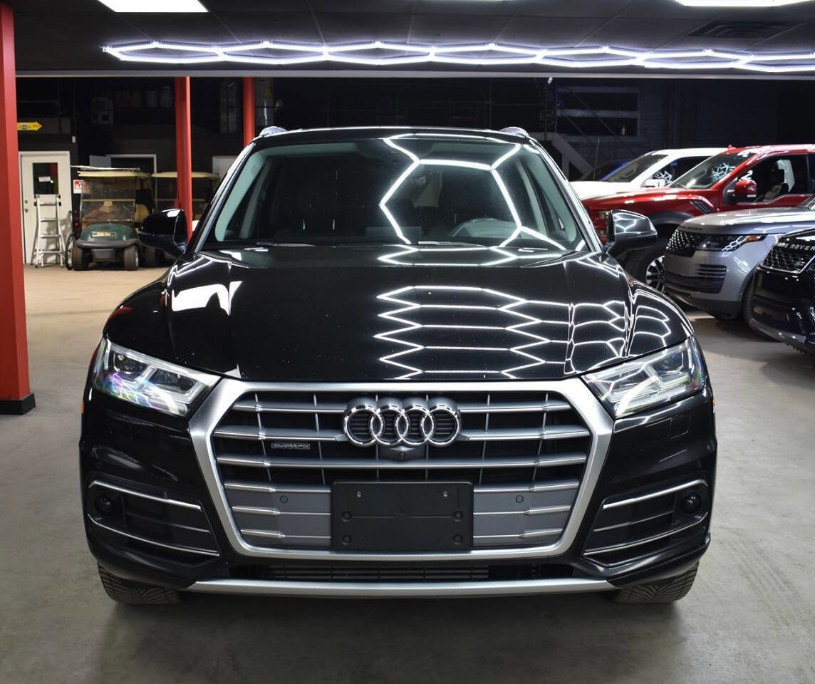 Used 2018 Audi Q5 Prestige w/ Prestige Package image 2