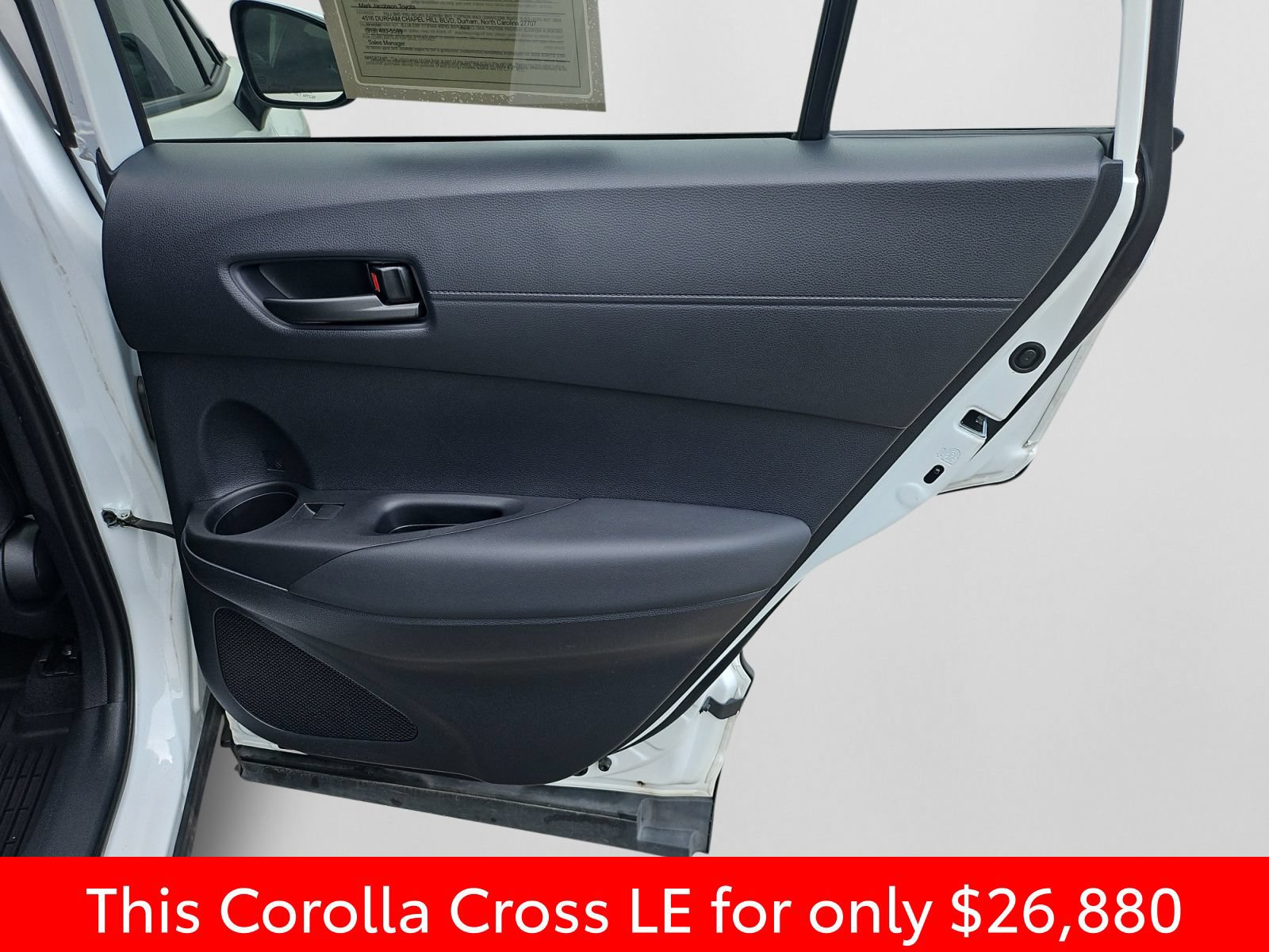 Used 2024 Toyota Corolla Cross LE w/ Moonroof Package FWD image 37
