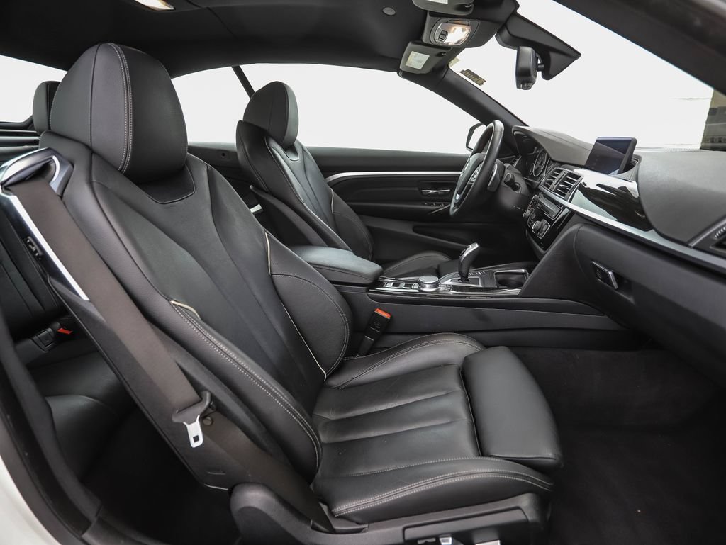 Used 2020 BMW 430i xDrive Convertible w/ Convenience Package AWD/4WD image 25