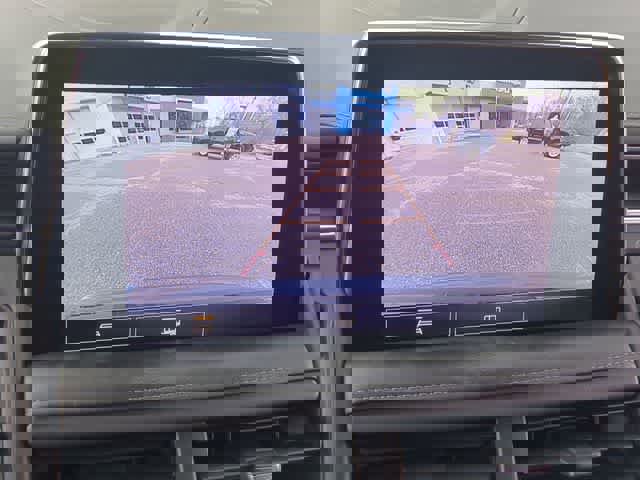 Certified 2021 Chevrolet Suburban LT image 15