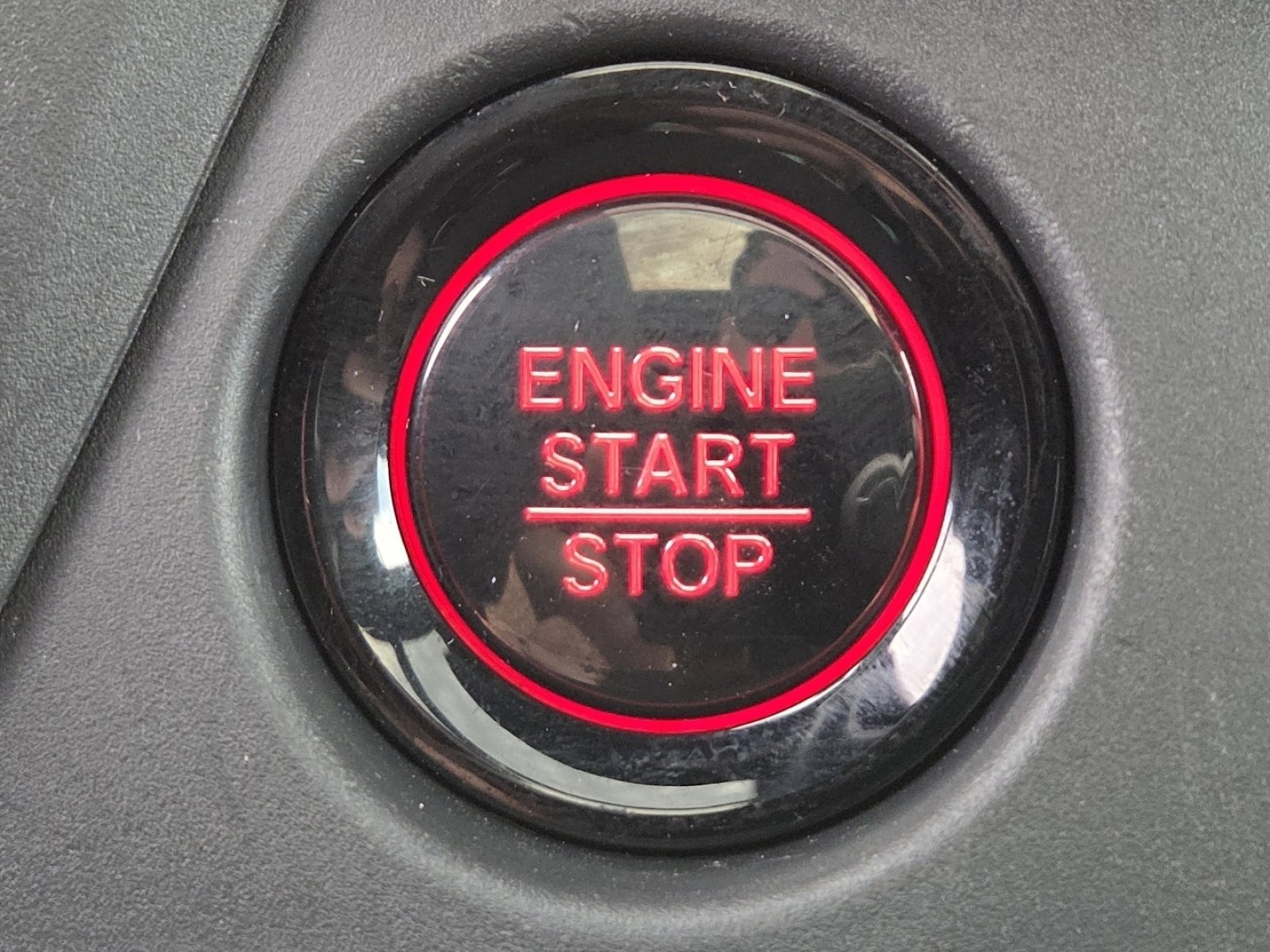 Used 2025 Honda Pilot Black Edition image 36