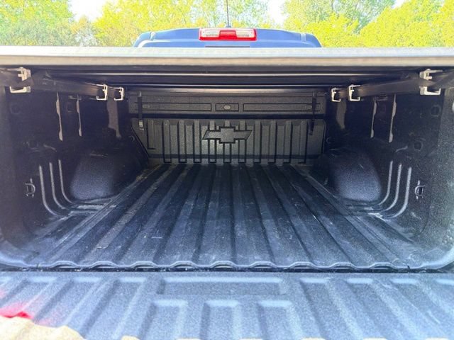 Used 2022 Chevrolet Colorado LT w/ LT Convenience Package AWD/4WD image 25
