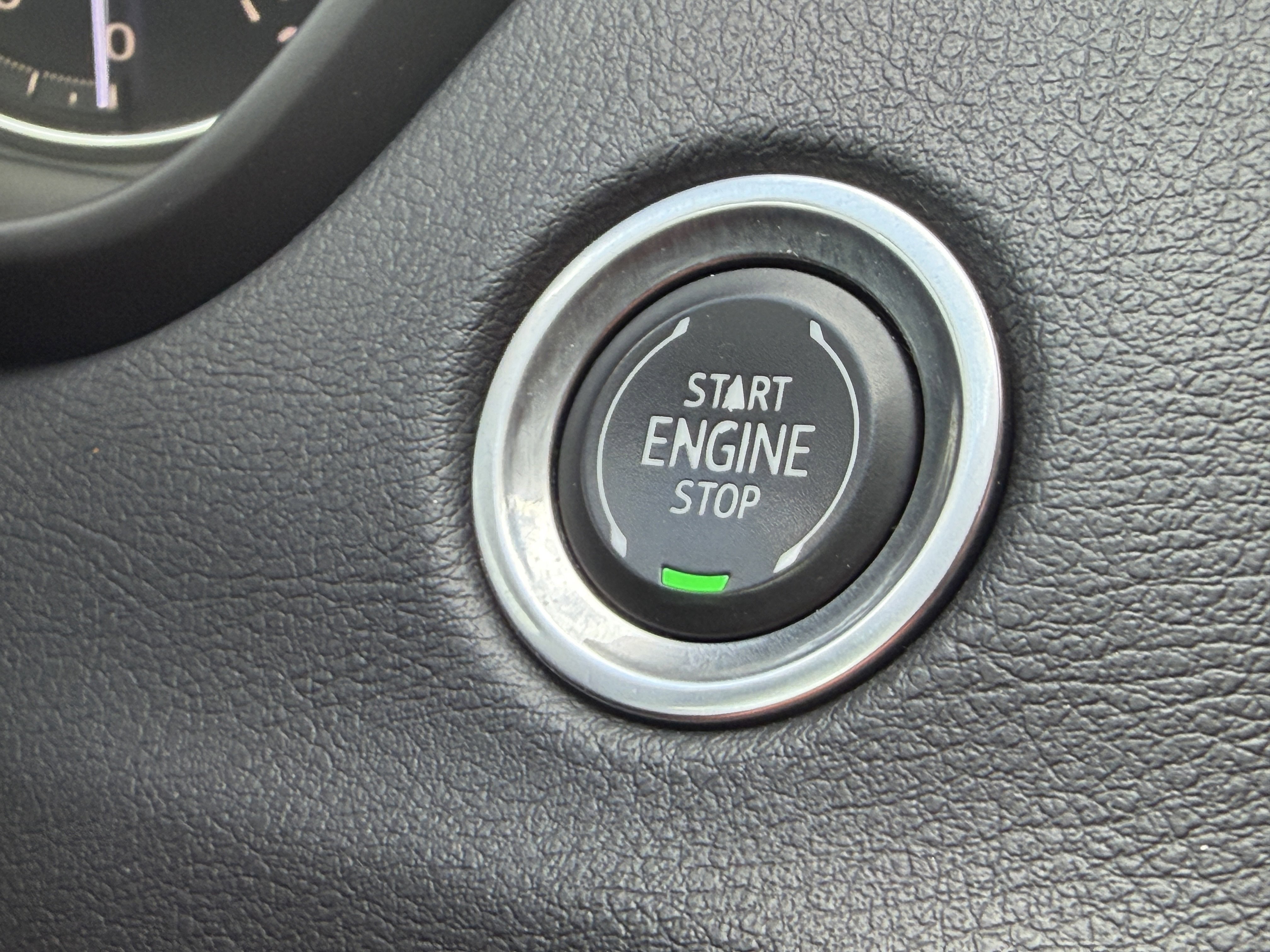 Used 2019 Cadillac XT4 Premium Luxury w/ Driver Assist Package image 25