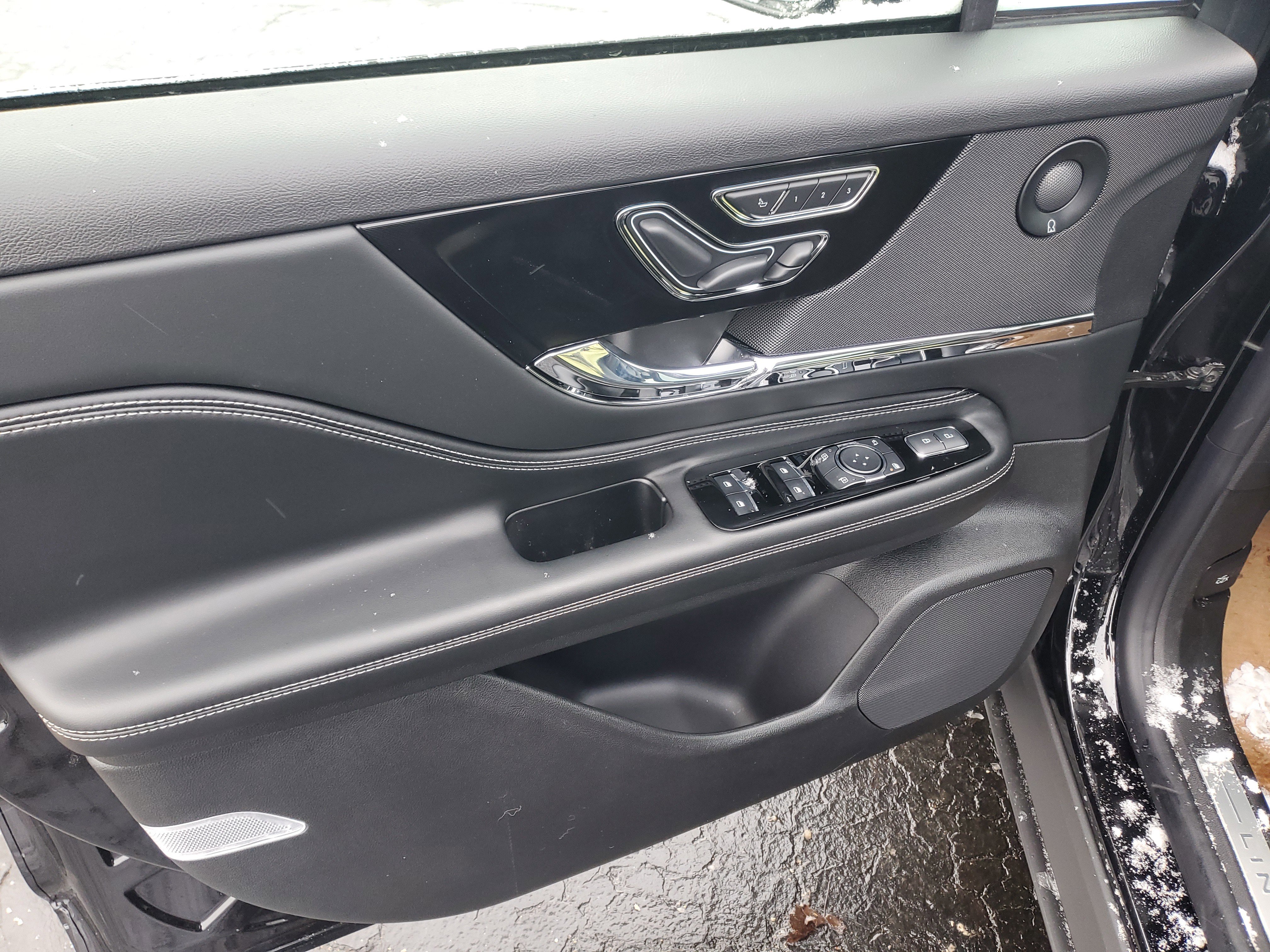 New 2026 Lincoln Corsair Grand Touring image 8