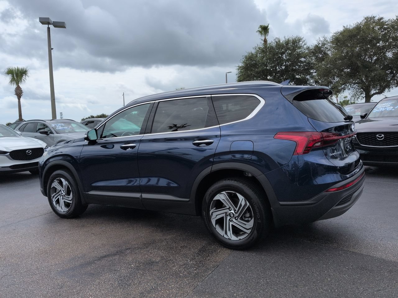 Used 2023 Hyundai Santa Fe SEL w/ Cargo Package FWD image 6