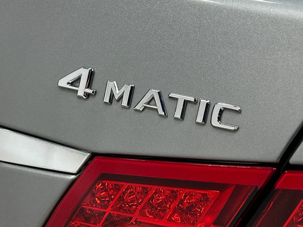 Used 2013 Mercedes-Benz E 350 4MATIC Sedan image 41