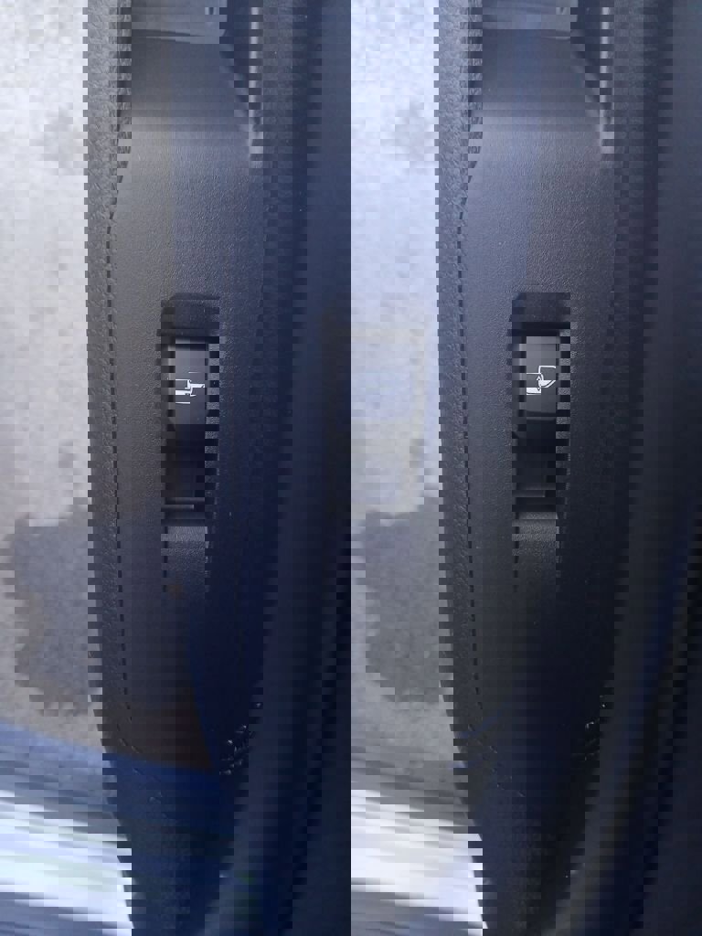 New 2026 Jeep Compass Latitude image 32