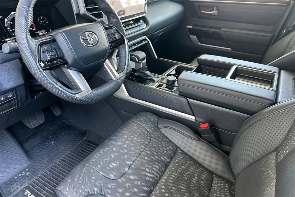 Used 2024 Toyota Tundra Limited image 10