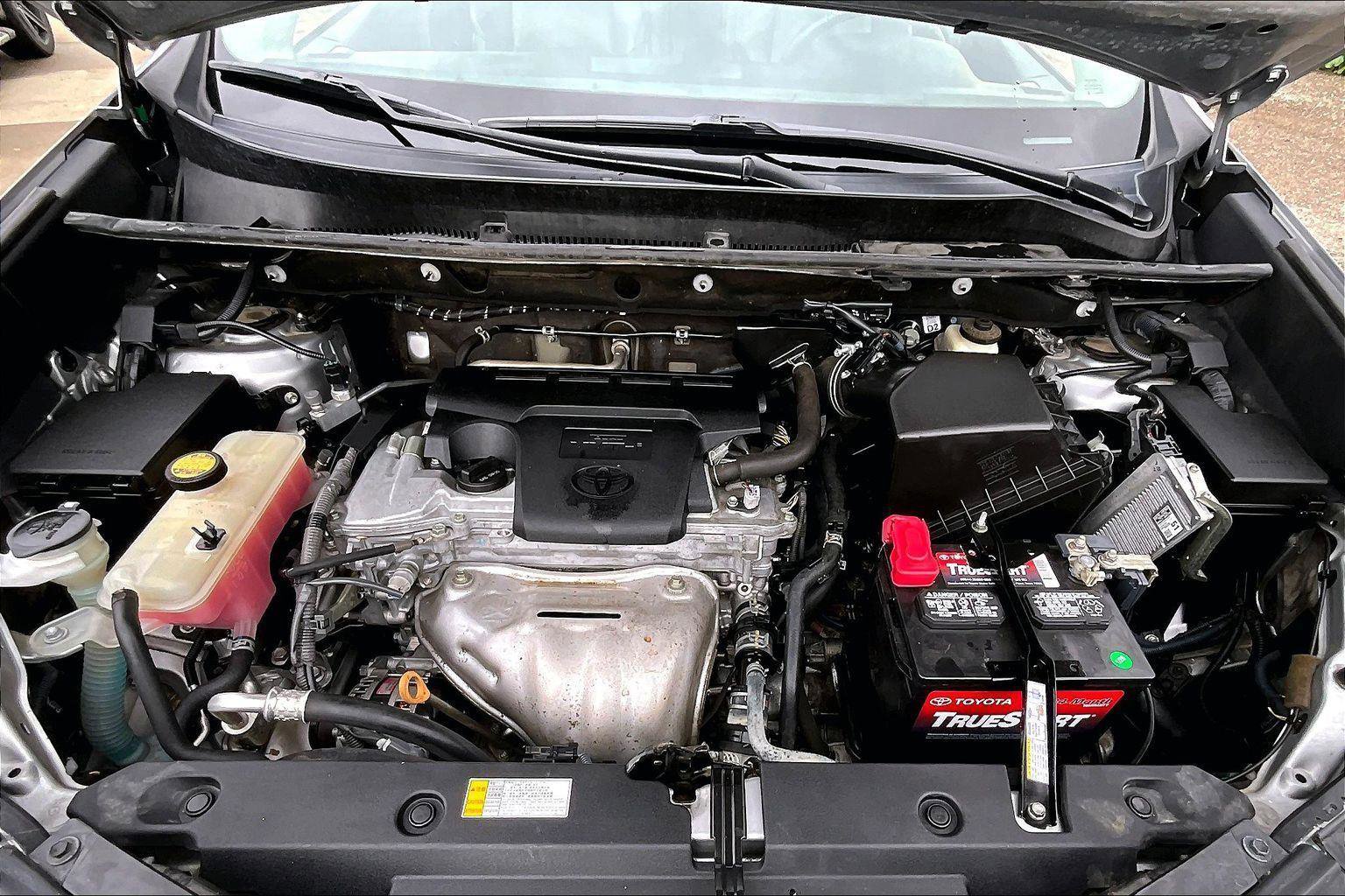 Used 2017 Toyota RAV4 Limited w/ Advanced Technology Package image 10